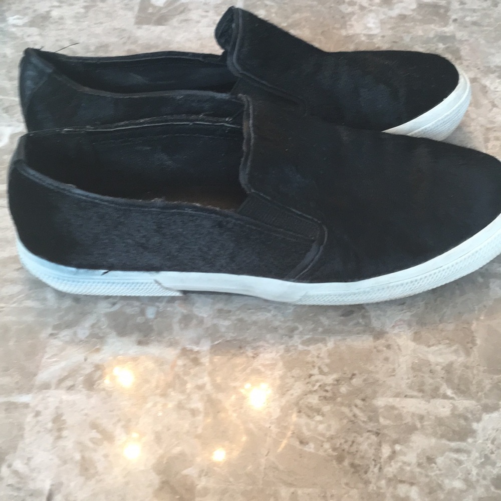 KENNETH COLE REAL FUR FLATS!!